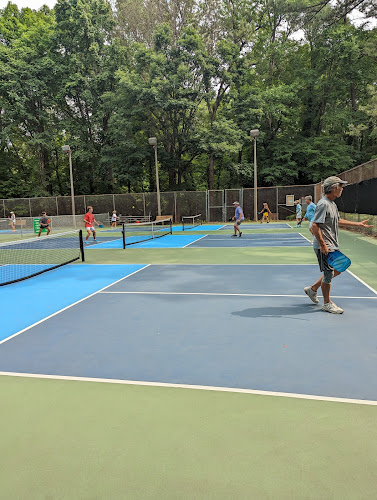 North Hills Park Pickleball Courts
