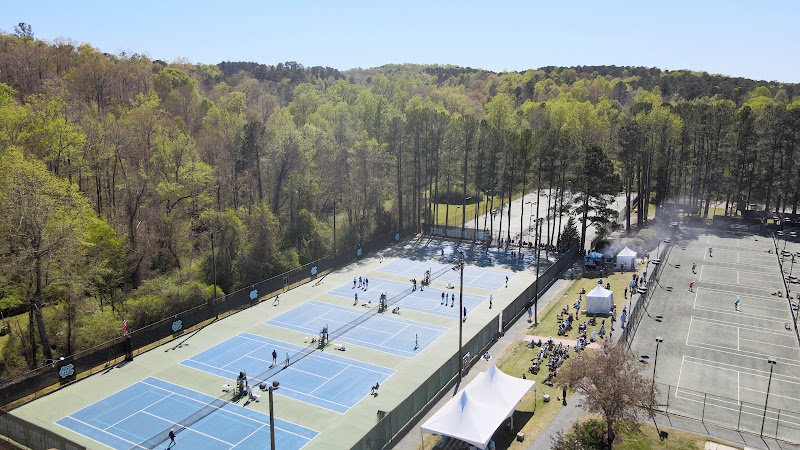 The Chapel Hill Tennis Club